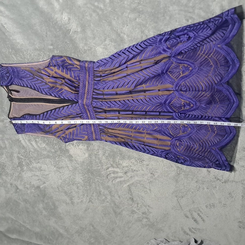BCBGMaxAzria Navy Patterned Midi Dress - Picture 15 of 16